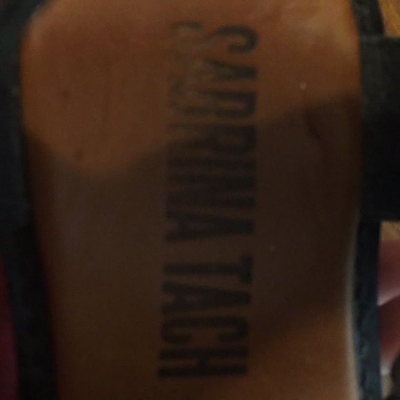 Sabrina Tach Fish Leather Chunky Platform Sandals - Picture 4 of 6